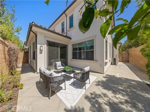 68 tollson , Irvine, CA