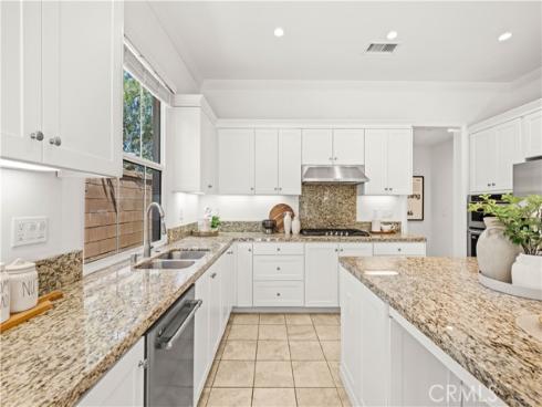 68 tollson , Irvine, CA
