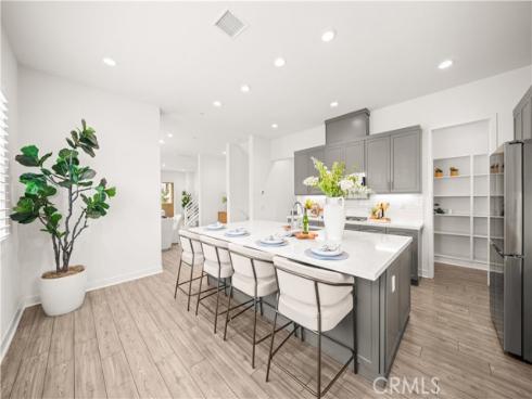 333 Baluster , Irvine, CA