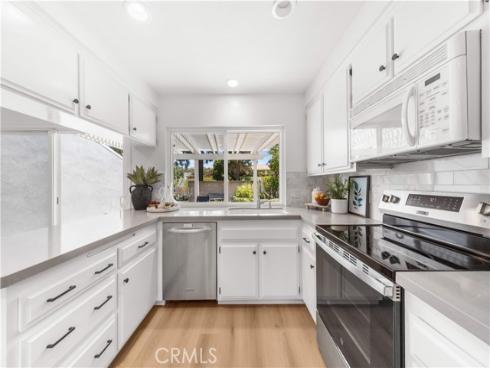 18846  Saginaw  , Irvine, CA