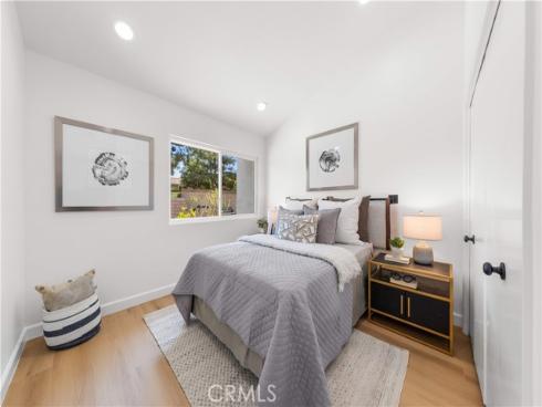 18846  Saginaw  , Irvine, CA