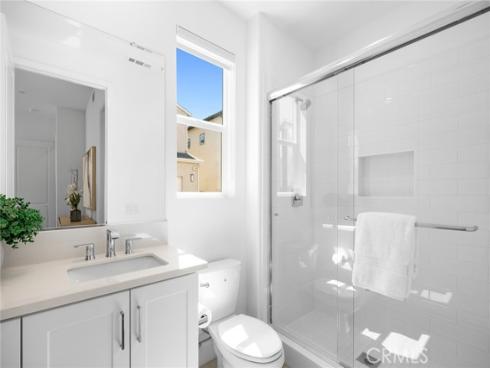 446 Sonia , Irvine, CA