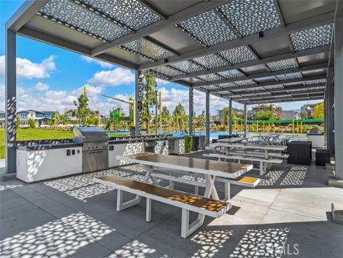 446 Sonia , Irvine, CA