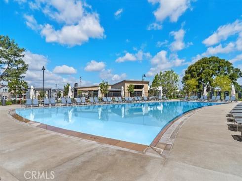 446 Sonia , Irvine, CA