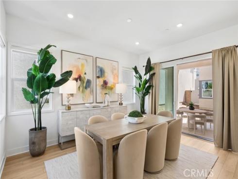 446 Sonia , Irvine, CA
