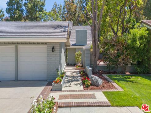 19 Rippling , Irvine, CA