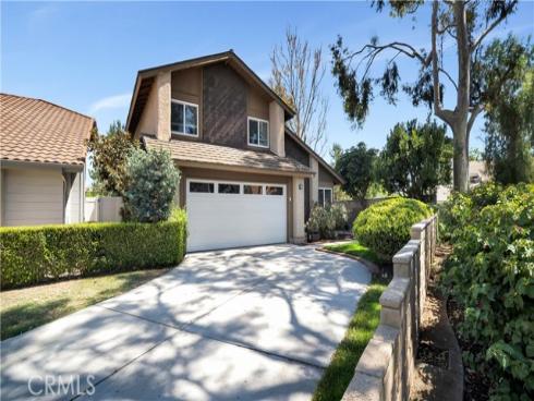 2 Alba , Irvine, CA