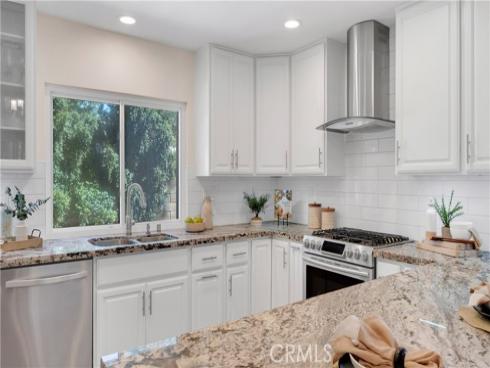 2 Alba , Irvine, CA