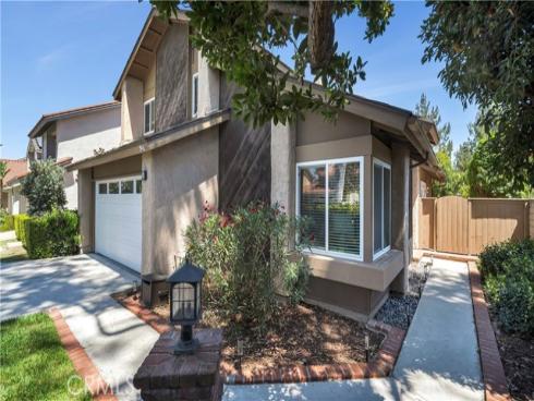 2 Alba , Irvine, CA