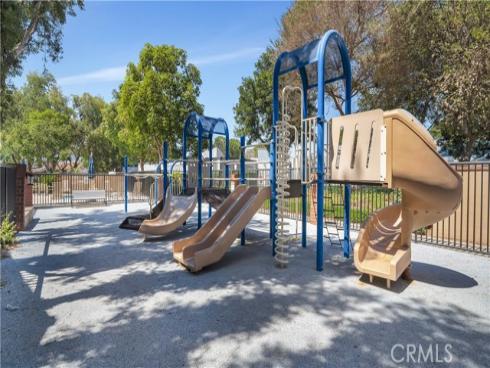 2 Alba , Irvine, CA