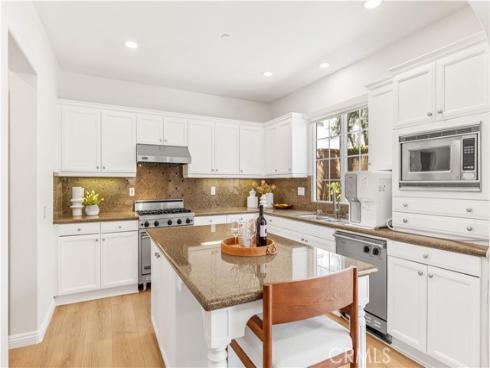 22 Arborside , Irvine, CA