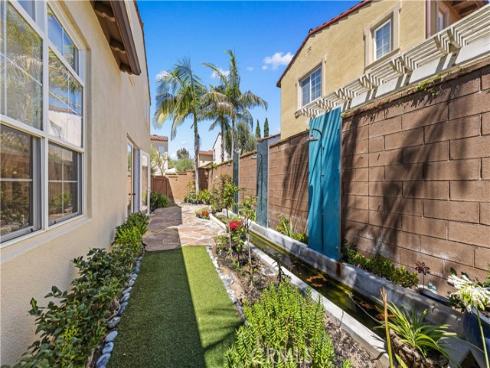 22 Arborside , Irvine, CA