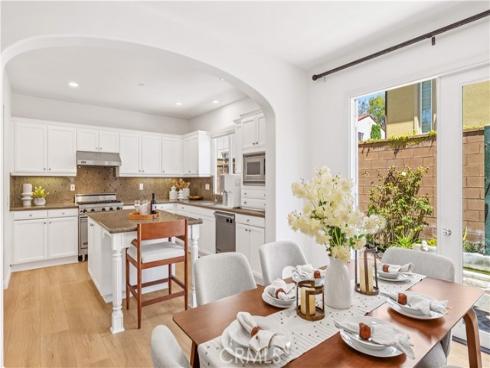 22 Arborside , Irvine, CA