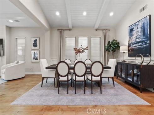 10 Shadybend , Irvine, CA