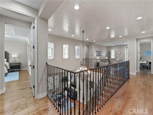 10 Shadybend , Irvine, CA