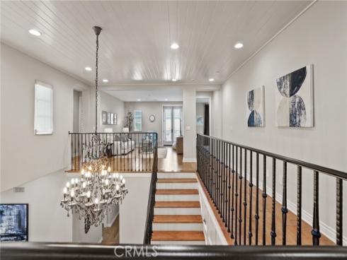 10 Shadybend , Irvine, CA