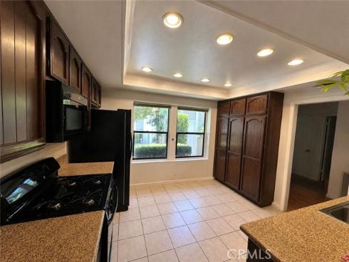 12 Springwater , Irvine, CA