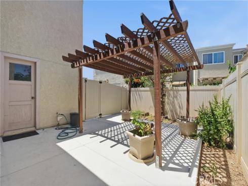 54 Oval Road, Irvine, CA