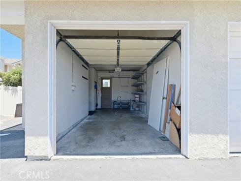 54  Oval   Road, Irvine, CA