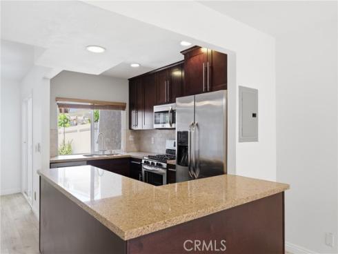54 Oval Road, Irvine, CA