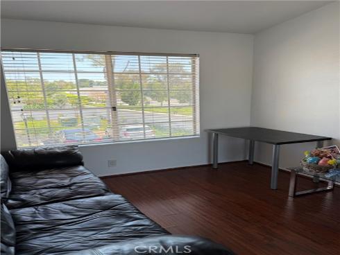 80 Almador , Irvine, CA