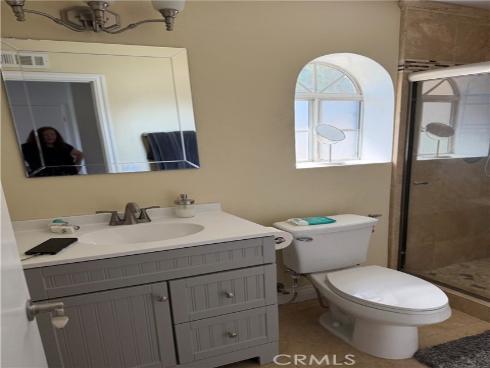 80 Almador , Irvine, CA