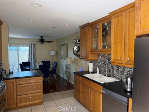 80 Almador , Irvine, CA
