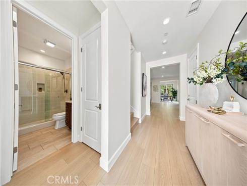 73 Cortland , Irvine, CA