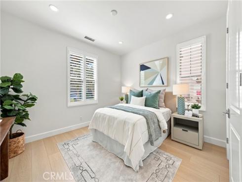 73 Cortland , Irvine, CA
