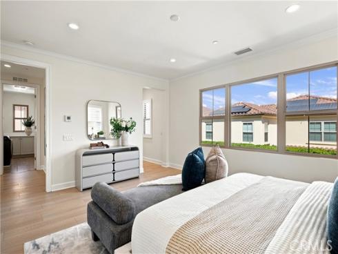73 Cortland , Irvine, CA