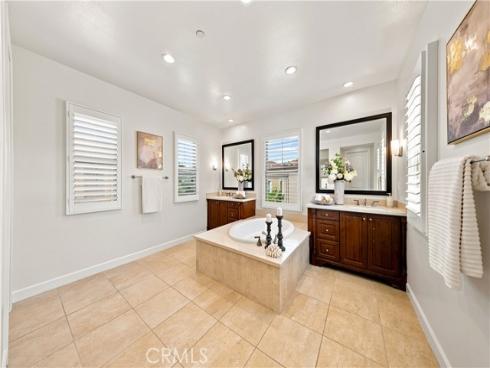 73 Cortland , Irvine, CA