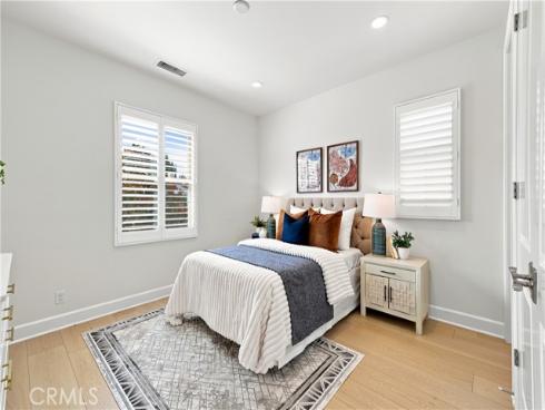 73 Cortland , Irvine, CA