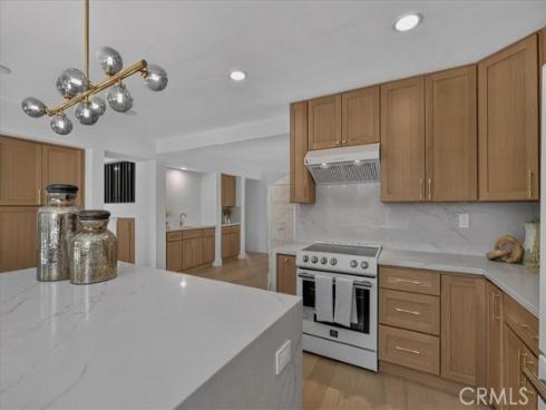 6 Recodo , Irvine, CA