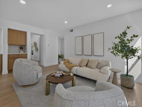 6 Recodo , Irvine, CA
