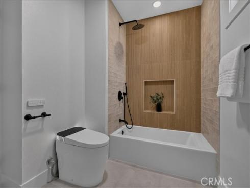 6 Recodo , Irvine, CA