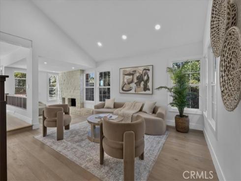 6 Recodo , Irvine, CA