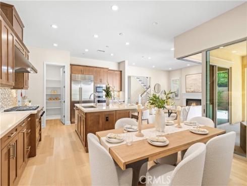 53 Tundra , Irvine, CA