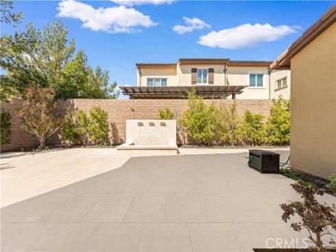 53 Tundra , Irvine, CA