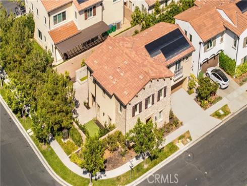 53 Tundra , Irvine, CA