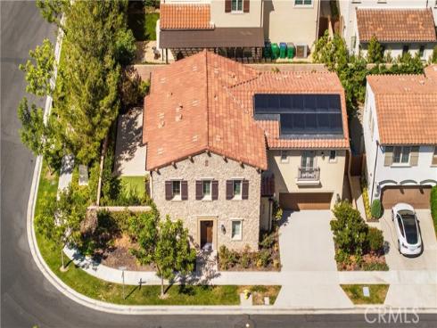 53 Tundra , Irvine, CA