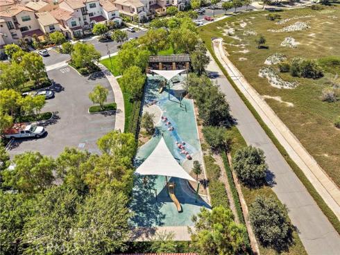 184  Elkhorn  , Irvine, CA