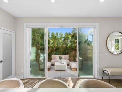 410  Chorus  , Irvine, CA