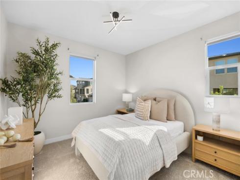 410  Chorus  , Irvine, CA