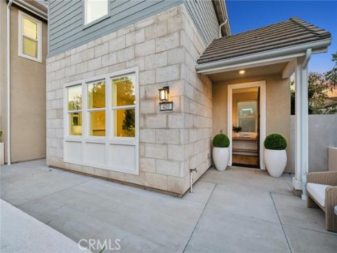 410  Chorus  , Irvine, CA