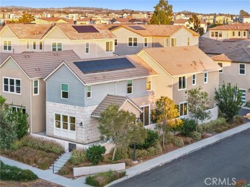 410  Chorus  , Irvine, CA