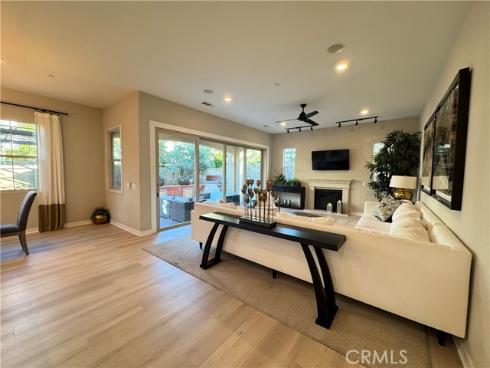 137 Smallwheel , Irvine, CA