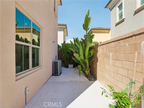 106 Yellow Iris , Irvine, CA