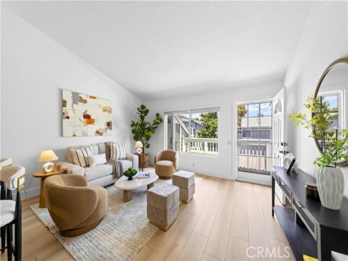 99 Huntington , Irvine, CA