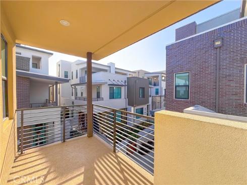 121 Novel , Irvine, CA