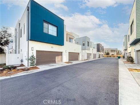 121 Novel , Irvine, CA